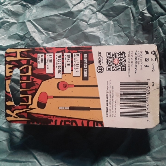 Ear buds - Picture 2 of 4